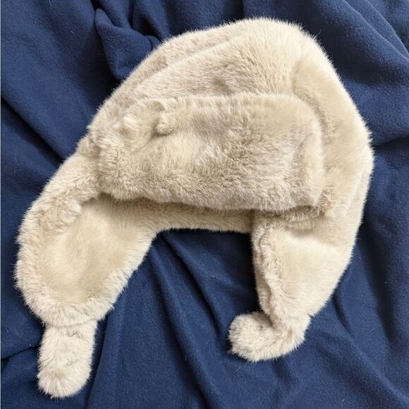 Stand Studio Off-White Faux Fur Coat - Picture 2 of 8